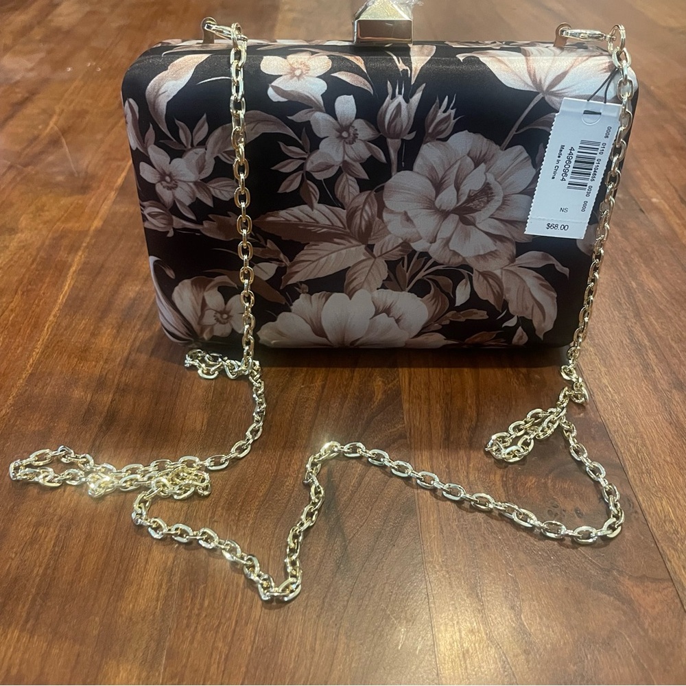 Express- NWT Black Floral Stud Clasp Clutch